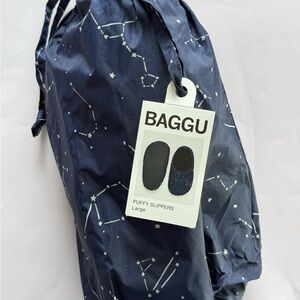 BAGGU Navy Constellation Puffy Slippers  Unisex 9-10 W, 7-8 M